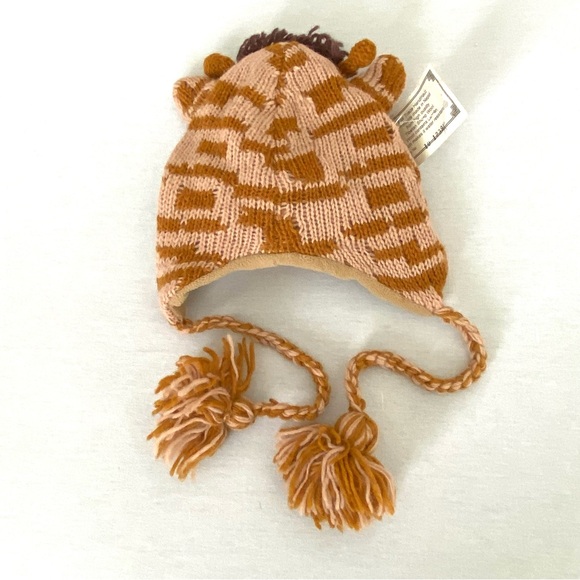 Handmade Nepal 100% Wool Giraffe Animal Hat for Kids - Picture 2 of 6